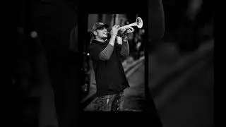 🧐 plastic trumpet? 