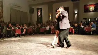 #Milonga genialmente bailada con #orquesta de #tango en vivo. Jesús Velazquez, Natacha Poberaj