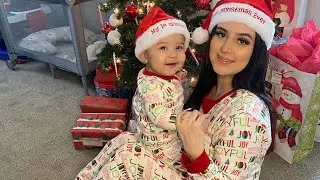 my baby's first christmas 🎄