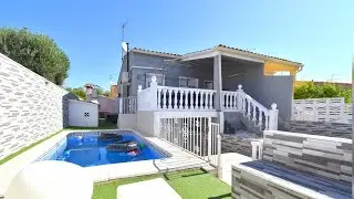 245.000€ 5-bedroom,2-bathroom semi-detached house with a pool in La Pobla de Vallbona, Valencia.