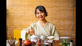 Chinese Tea Ceremony (Gongfu Tea) using Gaiwan