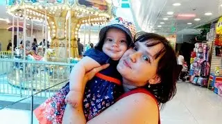 Sweet Melissa TV. Мелисса гуляет с бабушкой в Ришон Ле Ционе в большом магазине