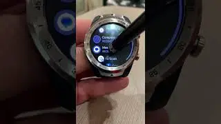 Application menu in the Mobvoi TicWatch smart watch