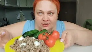 Мукбанг ГРЕЧКА С МОЦАРЕЛЛОЙ! От пиццы отказалась!