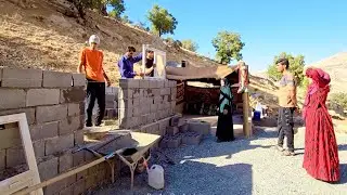 🪟🧱Family Progress on Building Their New Home | Delicious Lunch by Mahin!🍗