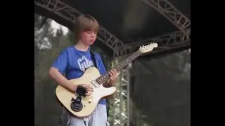 Movie Kids  series -  2024 -  10 y.o. playing guitar at UK's CarFest   !