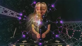 Karina | Trippy Techno Vinyl DJset | Visuals by Trig Fardust | Norway