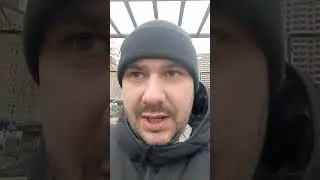 Приватбанк та Ощадбанк автоматично продовжив строк дії карт своїх клієнтів