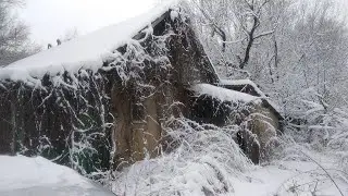 ЖУТКАЯ ЗАБРОШЕННАЯ ДЕРЕВНЯ В ГЛУШИ! ЕСТЬ ЭЛЕКТРИЧЕСТВО, НО СЮДА НИКОГДА НЕ ВЕРНУТСЯ. Покинутый мир