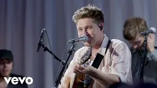 Niall Horan - Nice To Meet Ya (Live At YouTube Space NY)