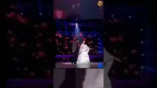 Madhuri Dixit & Sharukh khan Romantic Dance Performance 