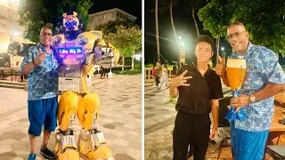 SHORT WALK TO VUI FEST BAZAAR PHU QUOC VIETNAM NIGHT MARKET