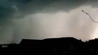 Scary dark sky over Germany ! ⚠ Severe thunderstorm hits Geislingen an der Steige