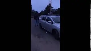 Очевидцы опубликовали видео, как в Бежецке женщина на 