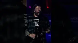 "Bruised and Bloodied" live is my favorite kind of "Bruised and Bloodied" 🤘 #shorts #seether