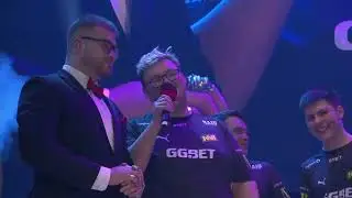 БУМЫЧ СДЕЛАЛ ПРЕДЛОЖЕНИЕ СВОЕЙ ДЕВУШКЕ I Navi Major I PGL Major Stockholm 2021