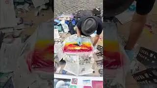 I asked a street artist to spray paint my jacket 😮
