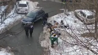 Владивосток помойки во дворах.