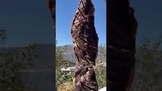 В горах сушится мясо