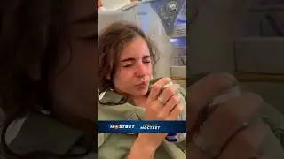 АДЕЛЬ ОЧЕНЬ МНОГО ЕСТ 