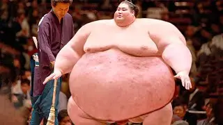 This is What The Biggest Sumo Wrestler In The World Is Capable Of