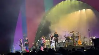 Arcade Fire - Unconditional I (Lookout Kid) - Bill Graham Civic Center 11/20/22