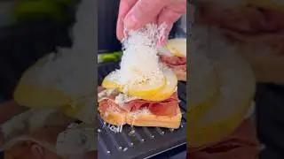 ТОСТ С ГРУШЕЙ И ХАМОНОМ 🤤 Это просто потрясающее сочетание вкусов ✅