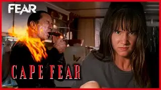 Juliette Lewis Sets Robert De Niro On Fire | Cape Fear (1991) | Fear