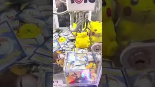 This Claw Machine Is Filled With Pokémon Cards 😱 