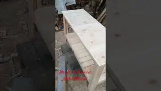 Mesita Fabricado en Madera Pino acabado Natural