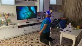 🤣Друг впервые одел VR очки‼️