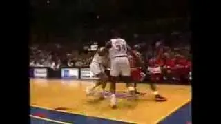 Michael Jordan Dunks on Patrick Ewing 1991