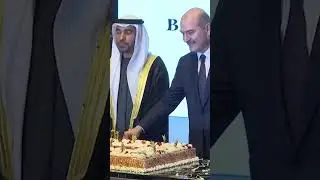 Süleyman Soylu 15 Temmuz'un faili demişti;  BAE'nin milli günü etkinliğine katılıp pasta kesti