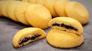 Rich Chocolate Ganache Stuffed Cookies