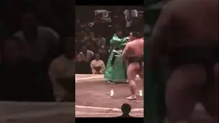Асасёрю vs Котоосю Хатсу Басё 2009 #japan #sumo #сумо #duel #япония #sport #ufc