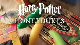 Emmy Eats Honeydukes -- The Wizarding World of Harry Potter