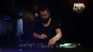 Как стать диджеем?