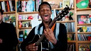 Leon Bridges: NPR Music Tiny Desk Concert