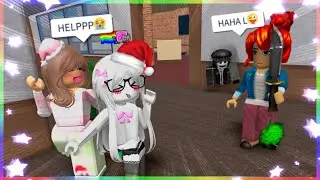 BEATING MM2 CAMPERS‼️👼