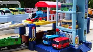 Titipos train & Thomas Plarail ☆ Tayo Parking Station course