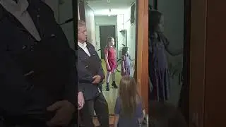 Продолжение произвола. Сломана дверь