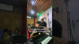 Este Artista entró con un Motor a mi Studio 😂🤣 