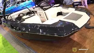 2017 Moomba Helix Water Sport Boat - Walkaround - 2017 Montreal Boat Show