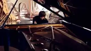 Юджа Ванг (Yuja Wang). Испытание рояля 