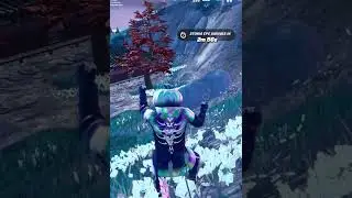 POV your back is itchy in Fortnite