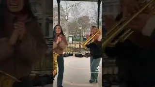 A little spontanious live set to celebrate the release of shakar !!🎷🎺