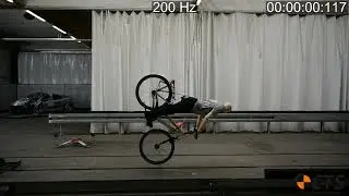 Spectacular Crashtest: Bycicle with biofidelic dummy vs. drone