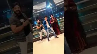 aa gaya. aa gaya reels | tiktok | trending | viraldance | dance in public 