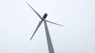 4k wind turbines - Stock Video - Free to Use CC0