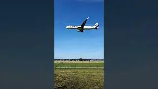 A Finnair airplane near ZRH in slow-motion.